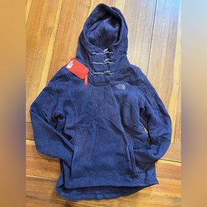 Women’s The North Face fleece